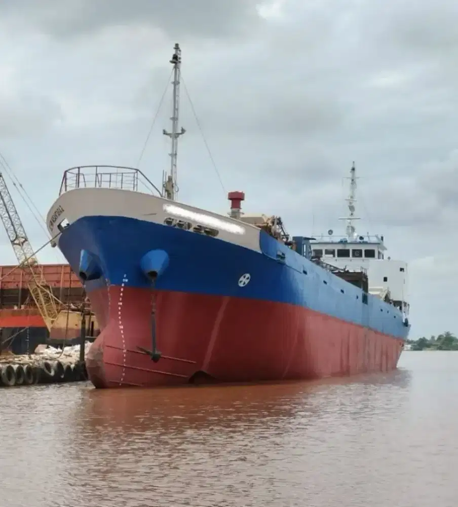 Jual kapal cargo