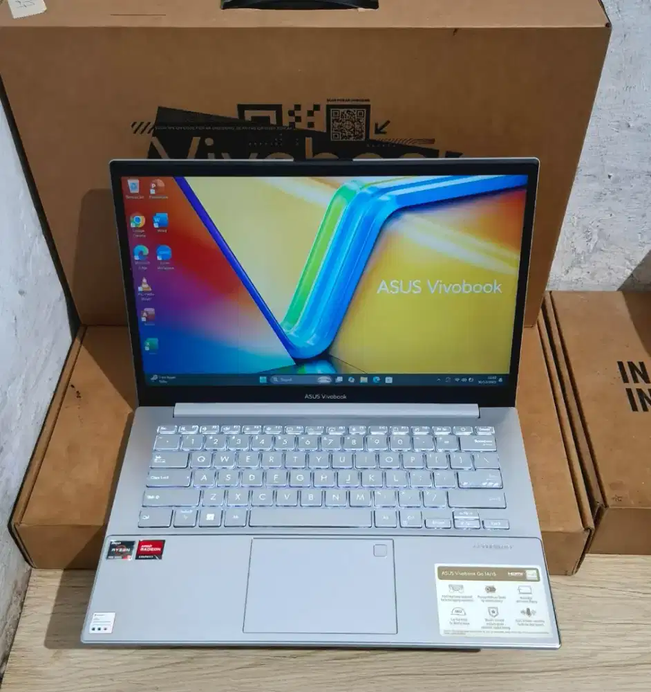 ASUS VivoBook Go E1404FA Ryzen 3 7320U Ram 8 SSD 256 FHD