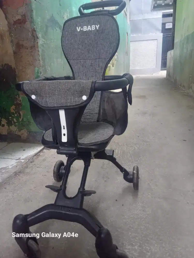 Stroller duduk balita