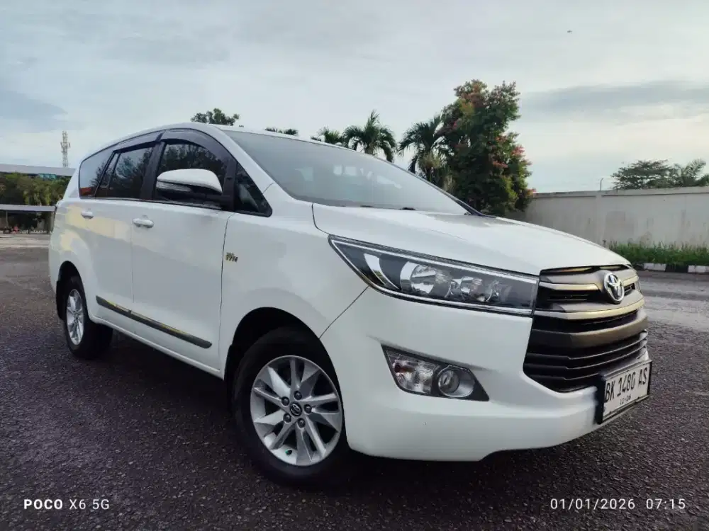 Innova Reborn G Luxury 2,0 M/T 2016