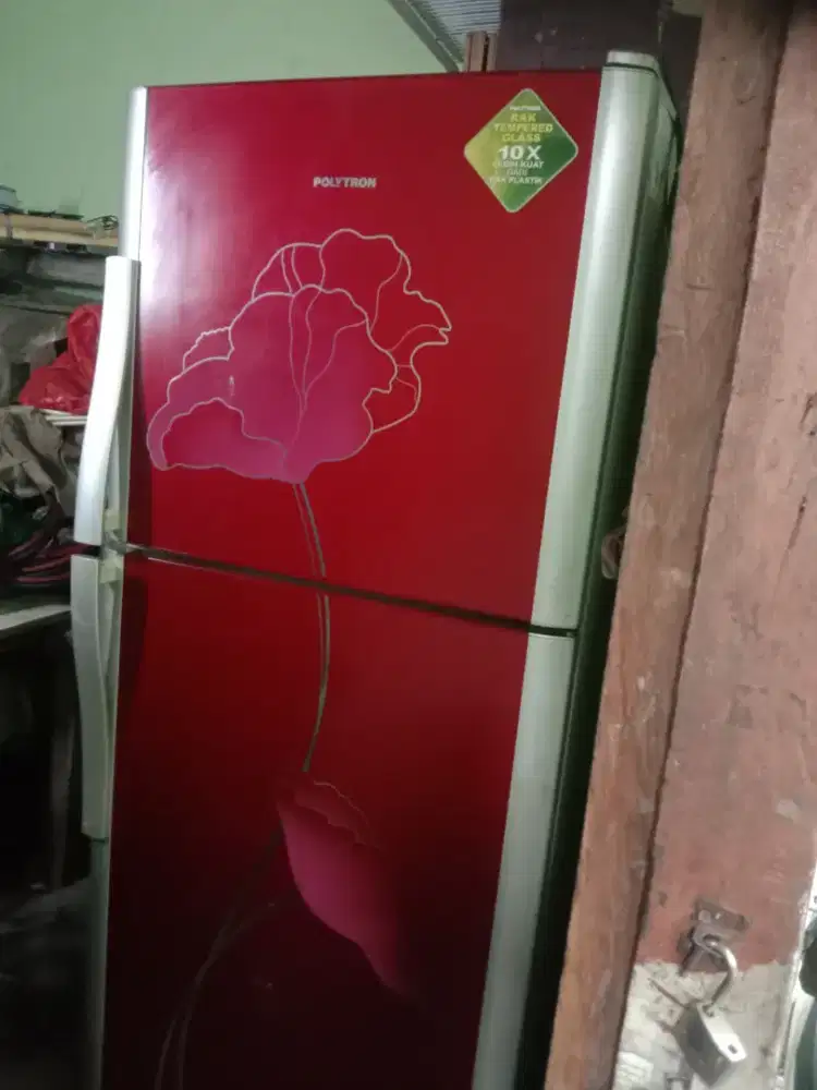 Kulkas. Freezer. Chiller. Showcase. Coldstorage. Pendingin minuman.