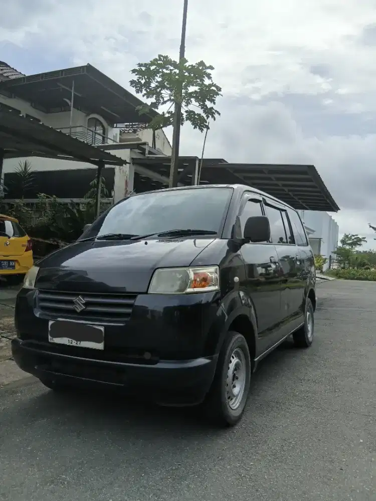 Jual Mobil APV (2012)
