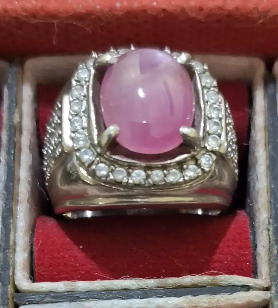 Natural star ruby burma perak.