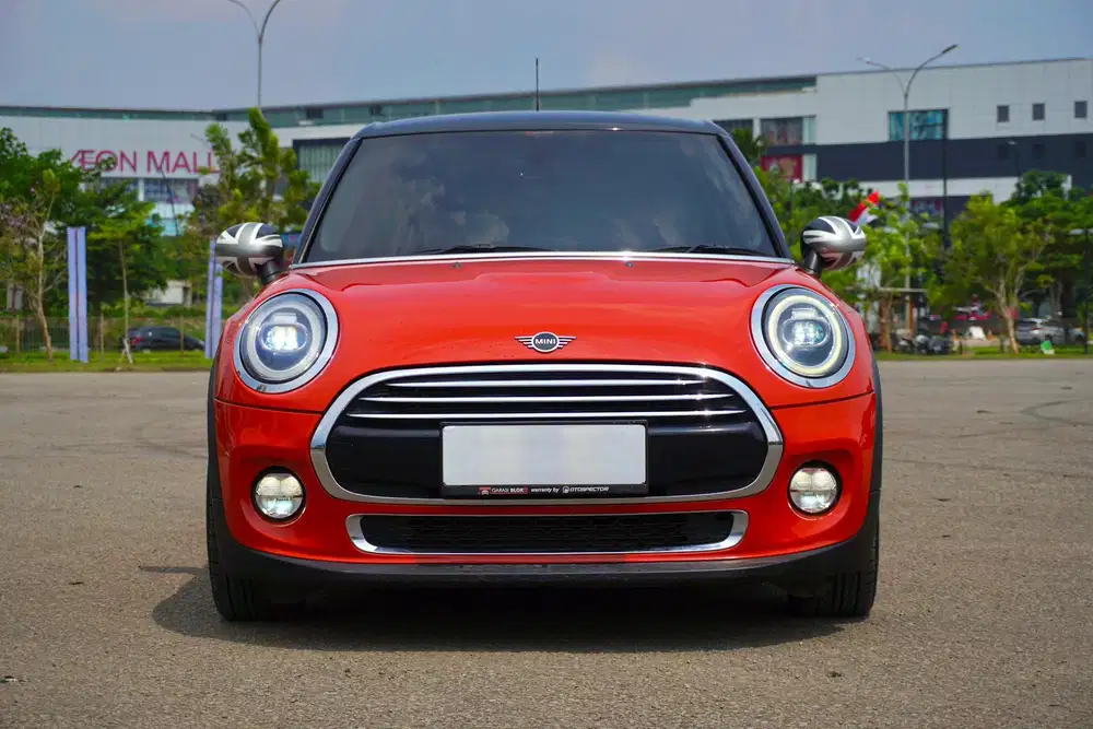 Mini Cooper F55 Facelift 5 Doors 2018 / 2019