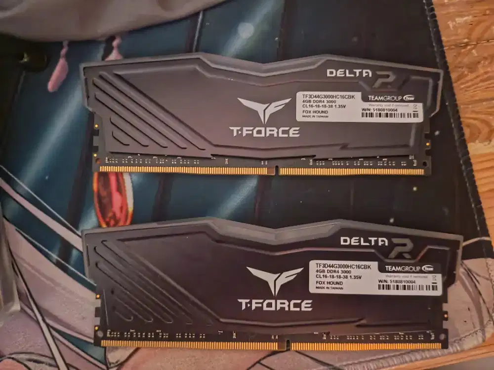 Ram team delta force 8gb ( 2x4 )