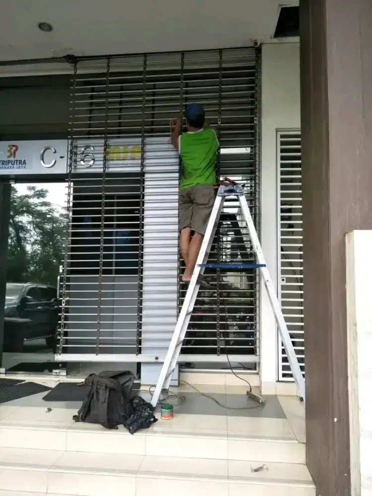 Servis rolling door folding gate panggilan murah