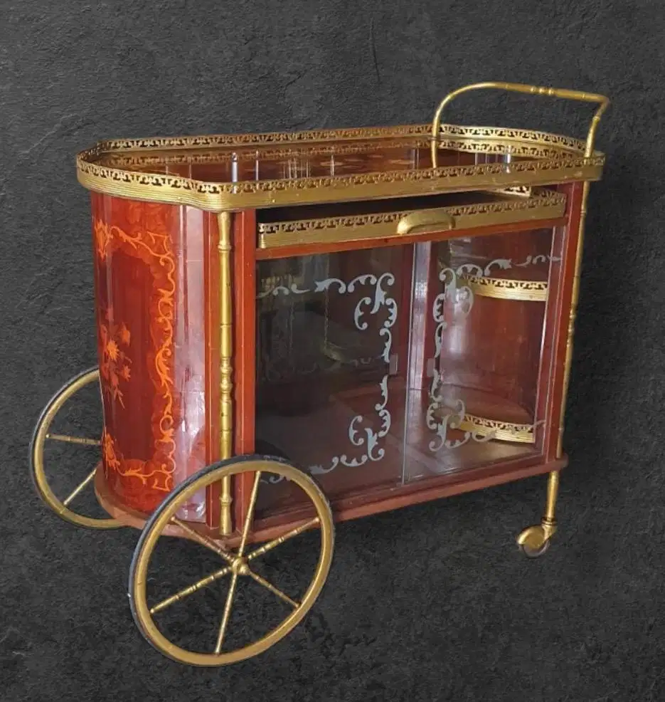 troley limited edition by davinci