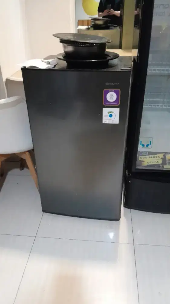 Kulkas sharp 1 pintu
