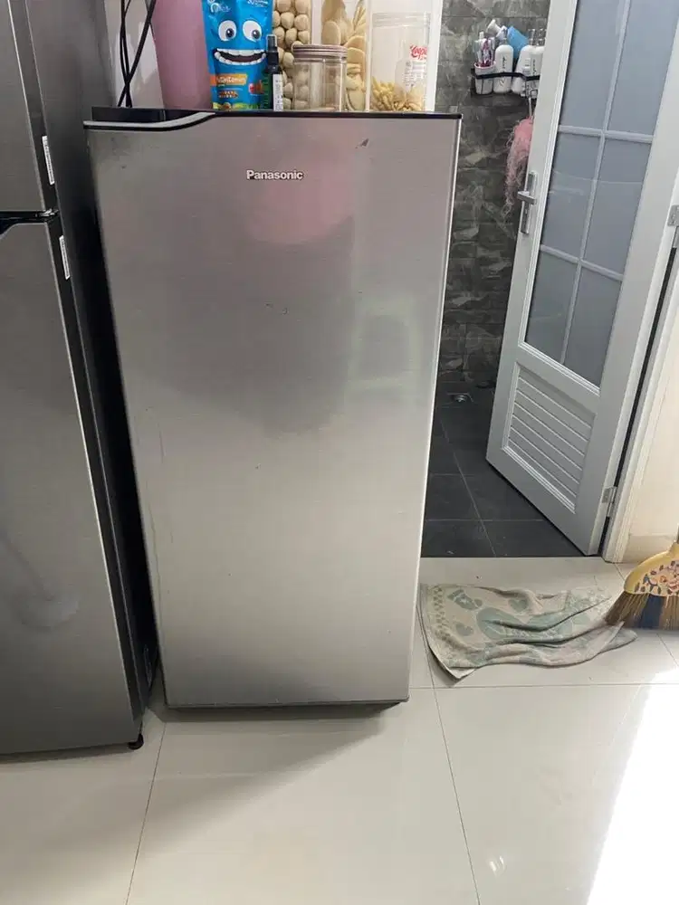 Kulkas panasonic 1pintu