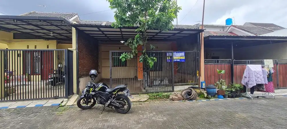Rumah di kontrakkan 12jt/tahun nego aluuusss