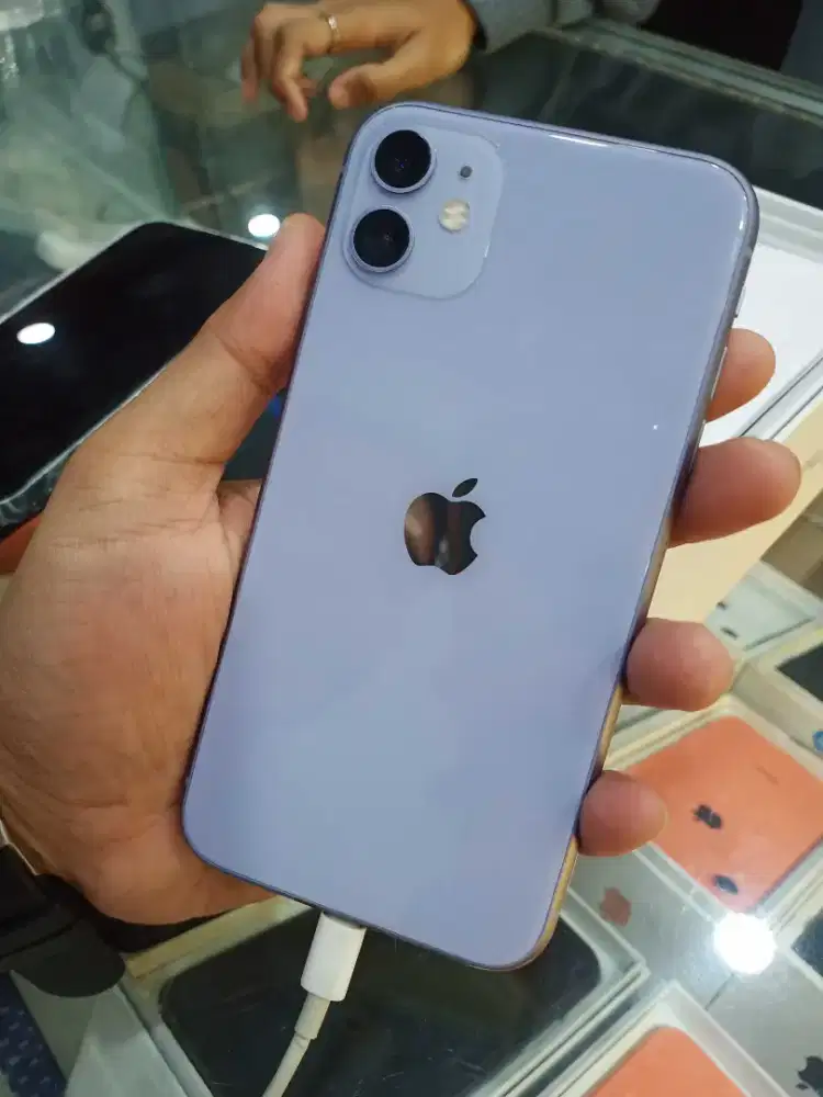 PROMO CICILAN HP IPHONE 11 128GB LIKE NEW