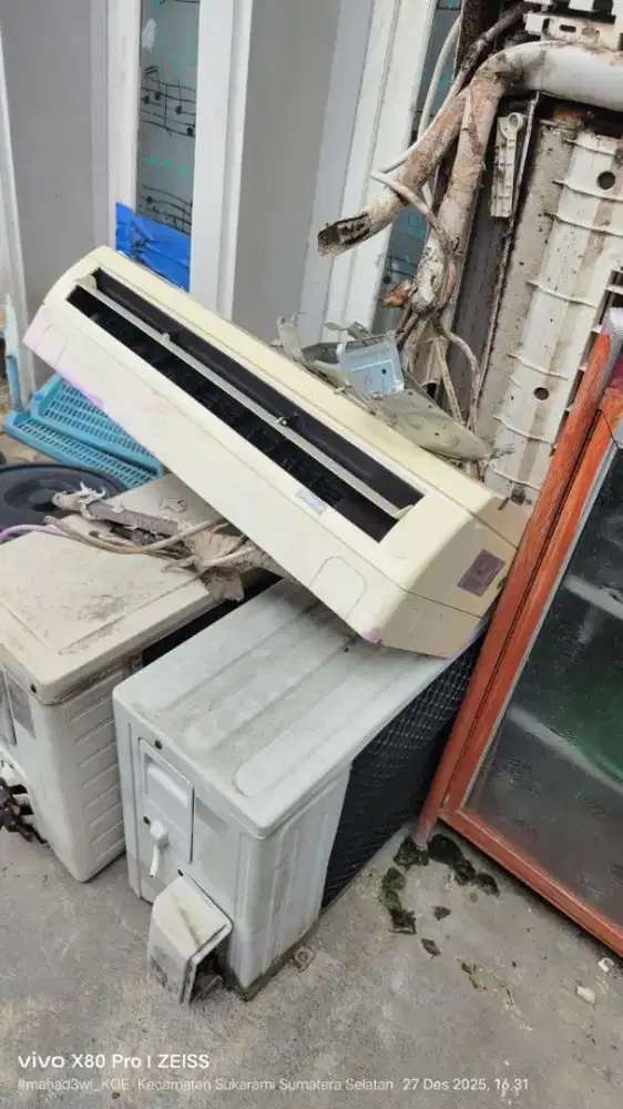 JUAL BELI AC BEKAS SEMUA MERK RUSAK ATAU MATI TOTAL