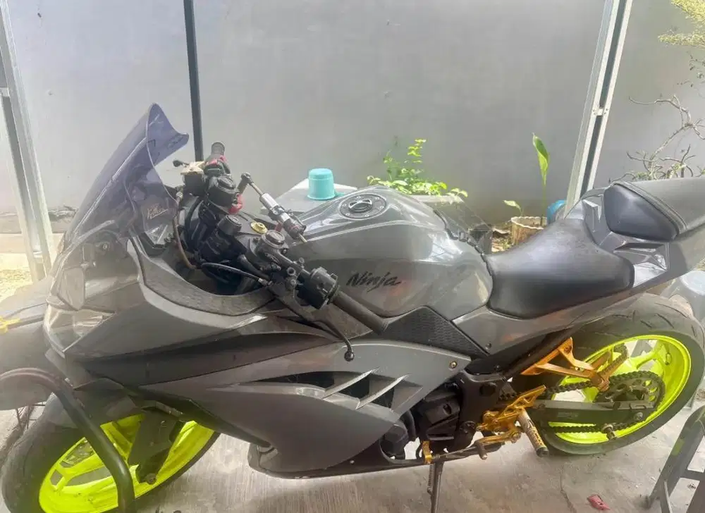 Motor kawasaki ninja