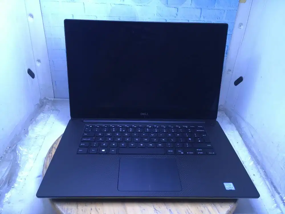 DELL PRECISION 5530 I9 8950HK 32GB RAM 1TB SSD QUADRO P2000 4K TOUCH M