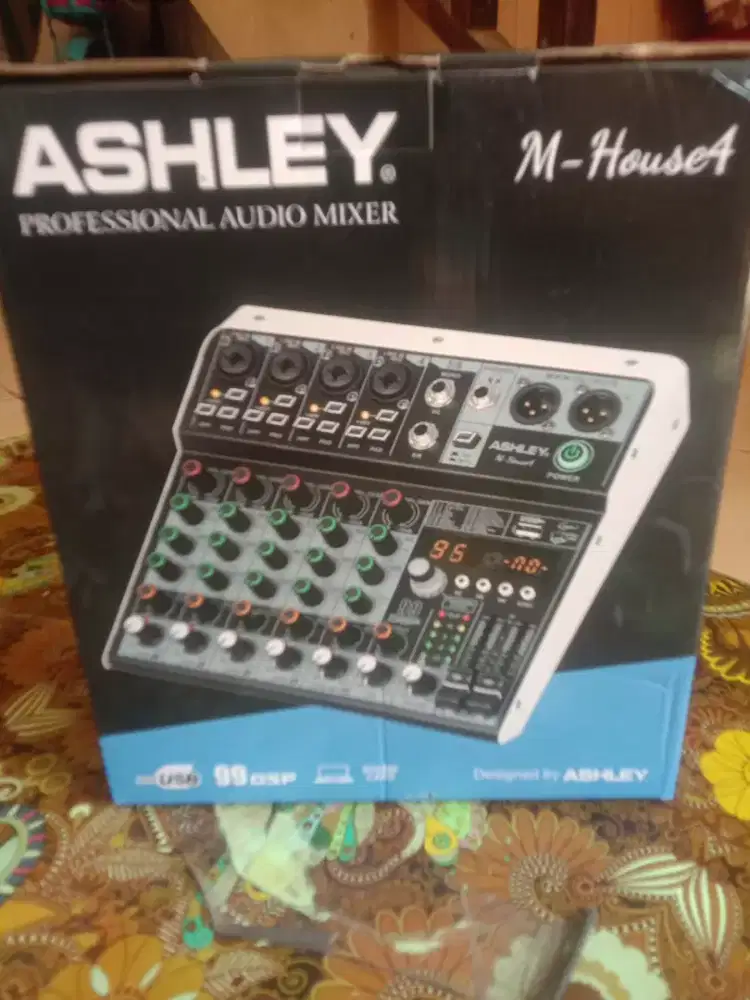 Mixer aslinya M-house 4