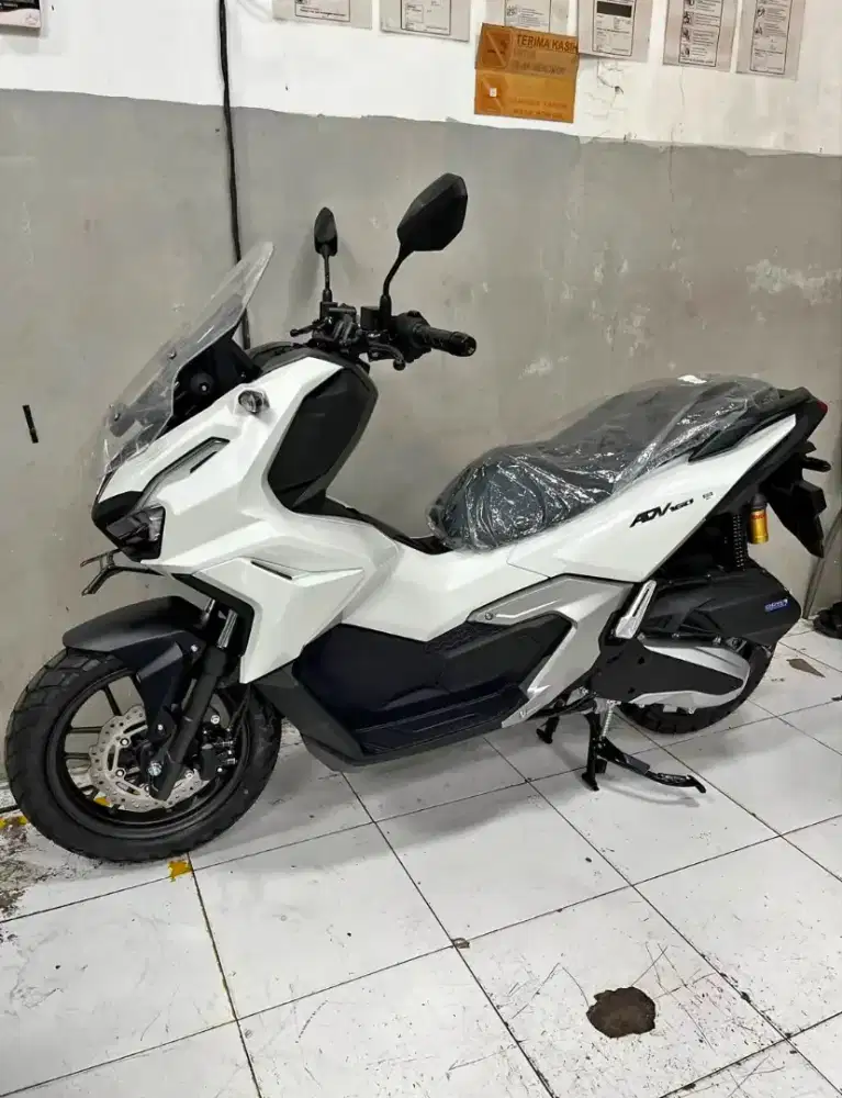 HONDA ADV 160 CBS WHITE