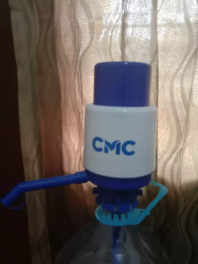 Pompa air galon manual