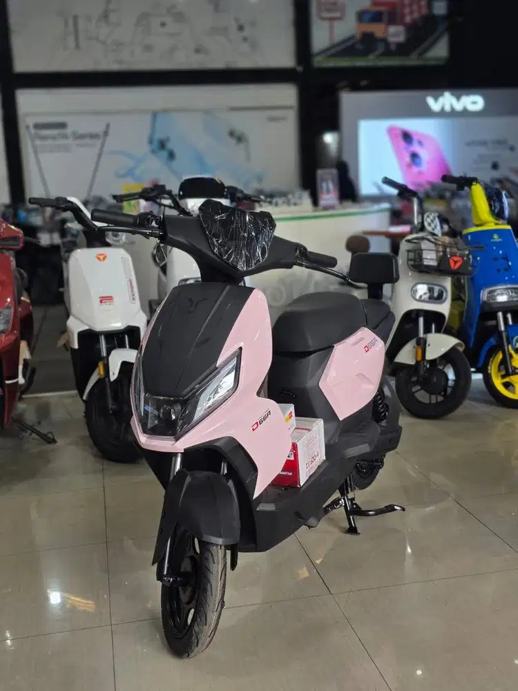 SEPEDA LISTRIK UWINFLY D66A