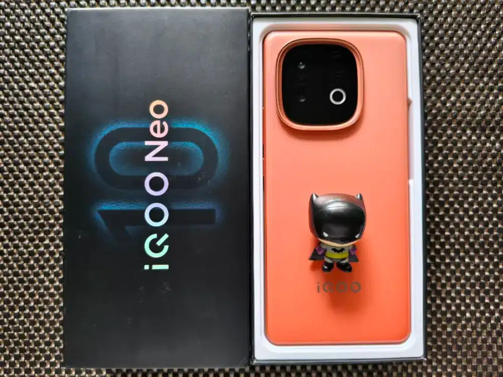 iqoo neo 10 5g 12/256 fullset