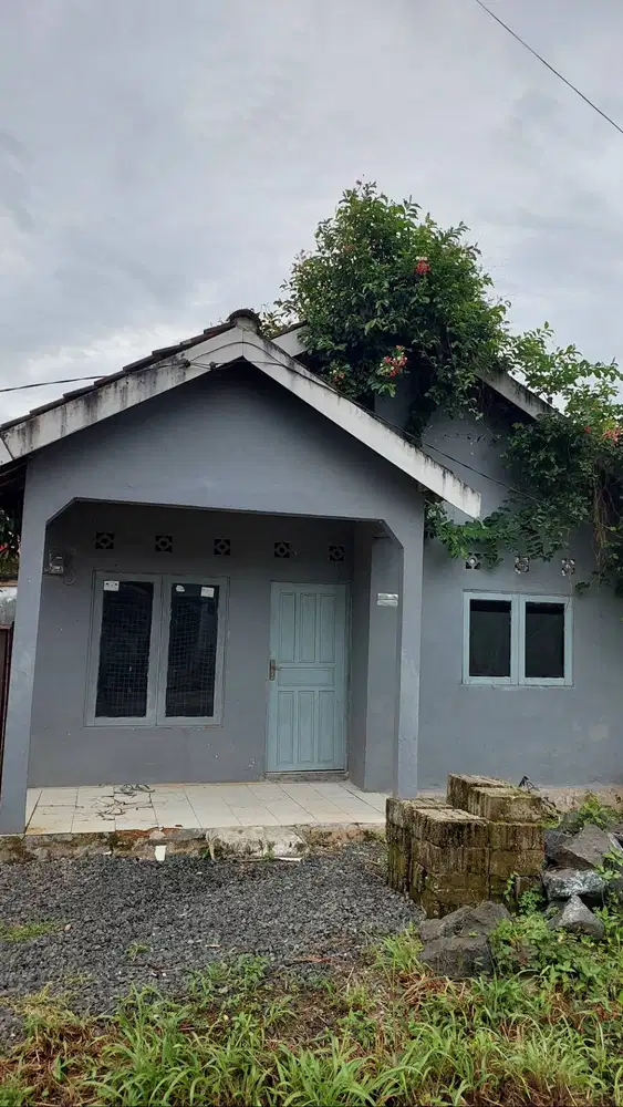 Disewakan 1 buah kamar / rumah tipe 36