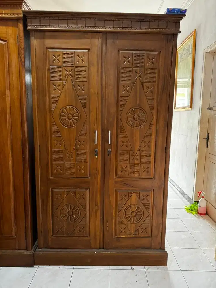Lemari 2 pintu kayu jati muda
