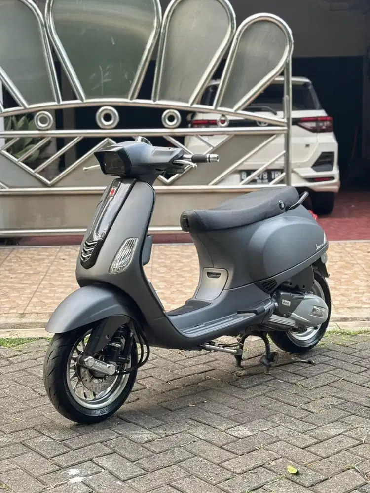 DIJUAL PIAGGIO VESPA S IGET TH 2019 (GOOD CONDITION)
