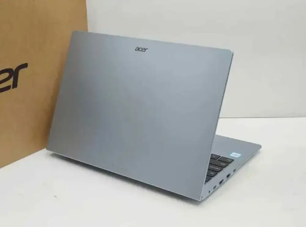 JUAL LAPTOPACER ASPIRE 14 LITE 8/246