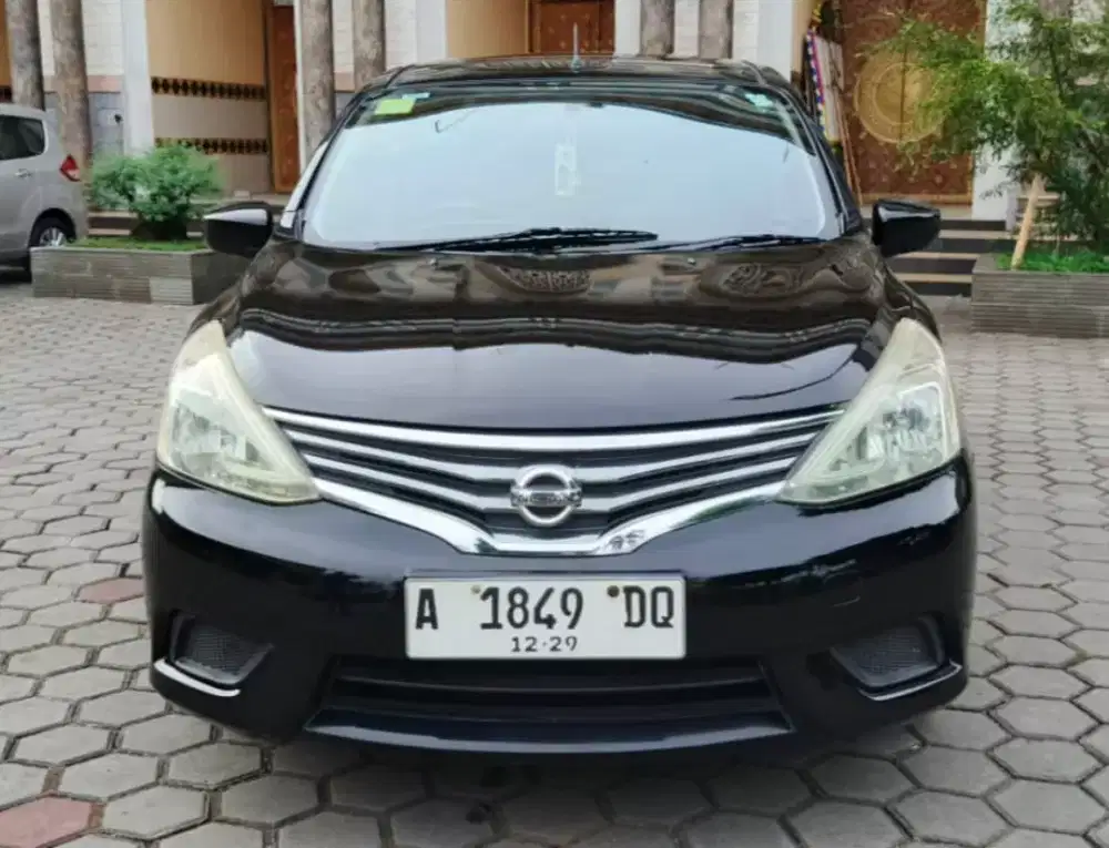 Istimewa Nissan Grand Livina SV 2014 Facelift