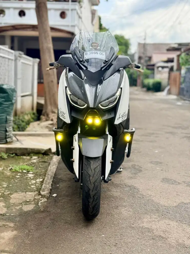 Yamaha XMAX 250cc | Pajak Panjang | Mesin Segel | Siap Touring