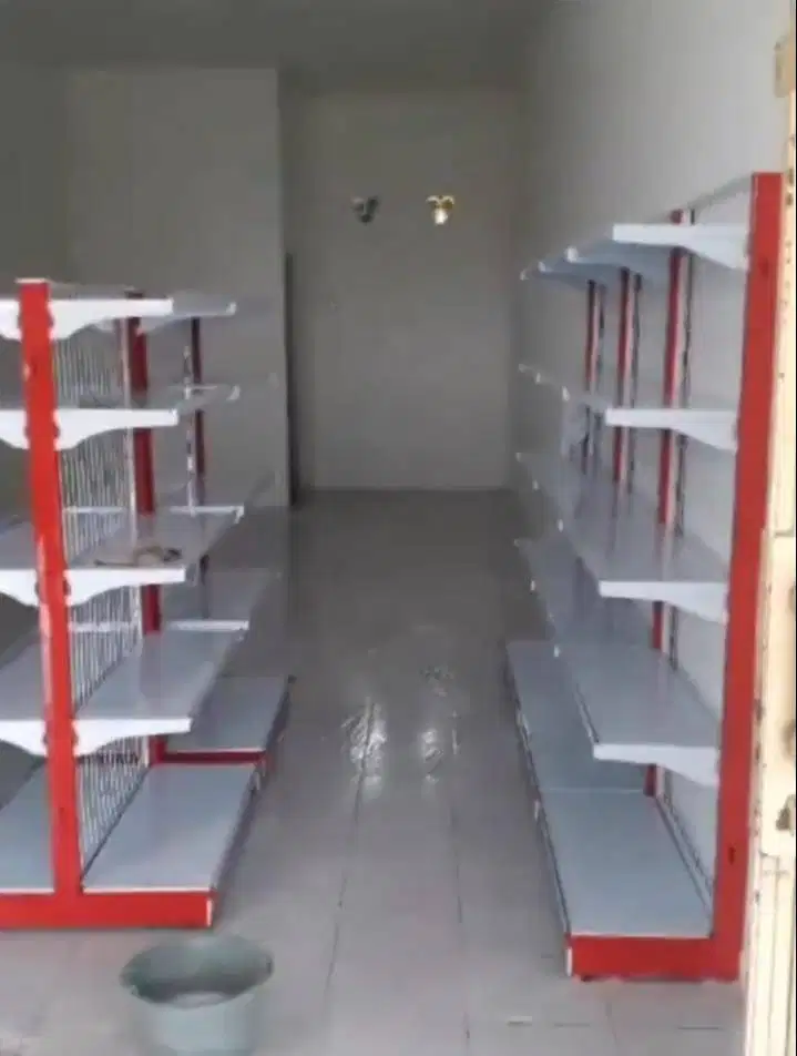 RAK TOKO GONDOLA BESI