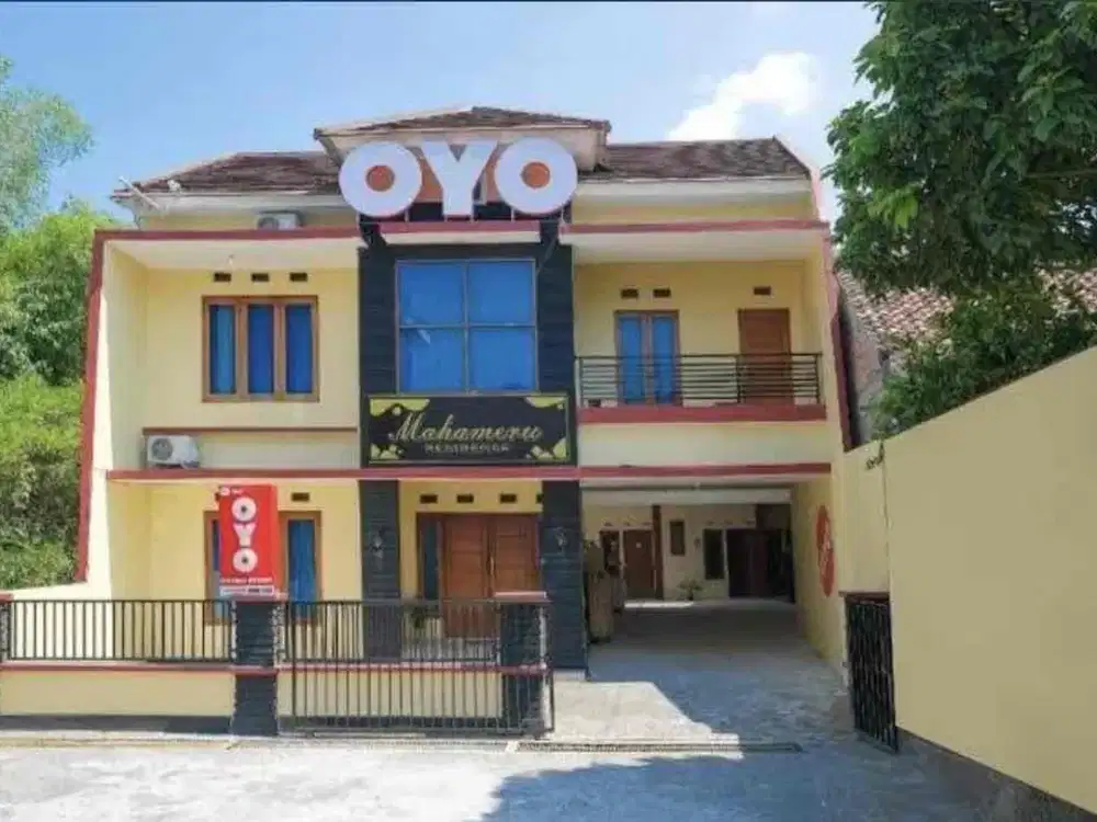 kos exclusive strategis dekat UGM di jalan kaliurang km7 sengkan yogyakarta