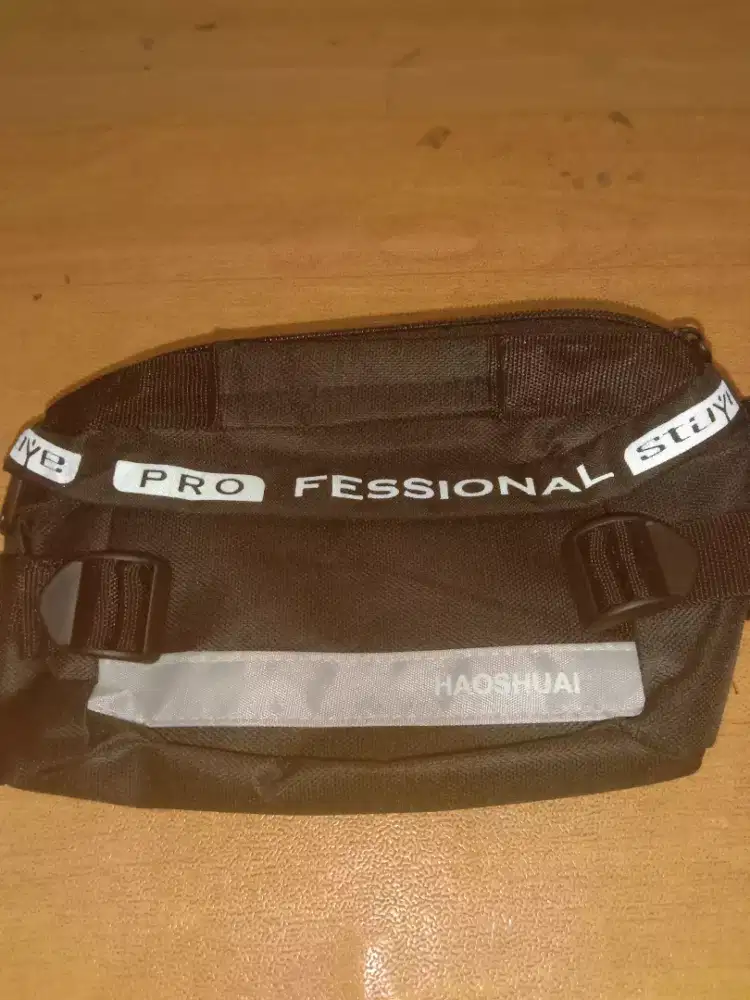 Tas pinggang bagus pria wanita juga bolah