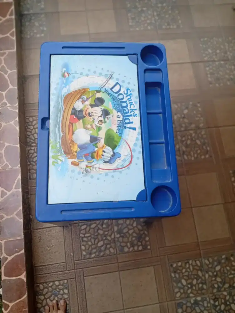 Meja Belajar anak