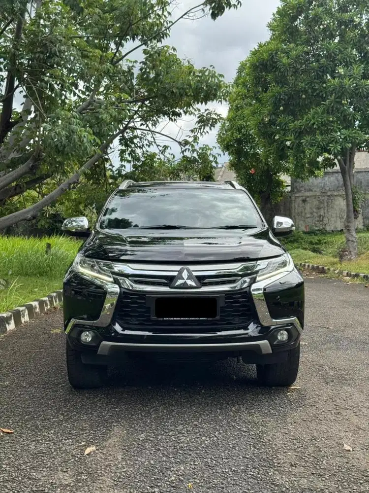Mitsubishi Pajero Dakar 2020 Murah Bekas Solar Diesel Hitam Garansi