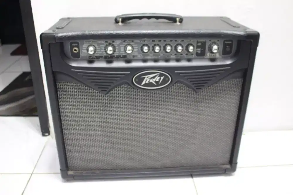 Amp gitar peavy vypyr 30