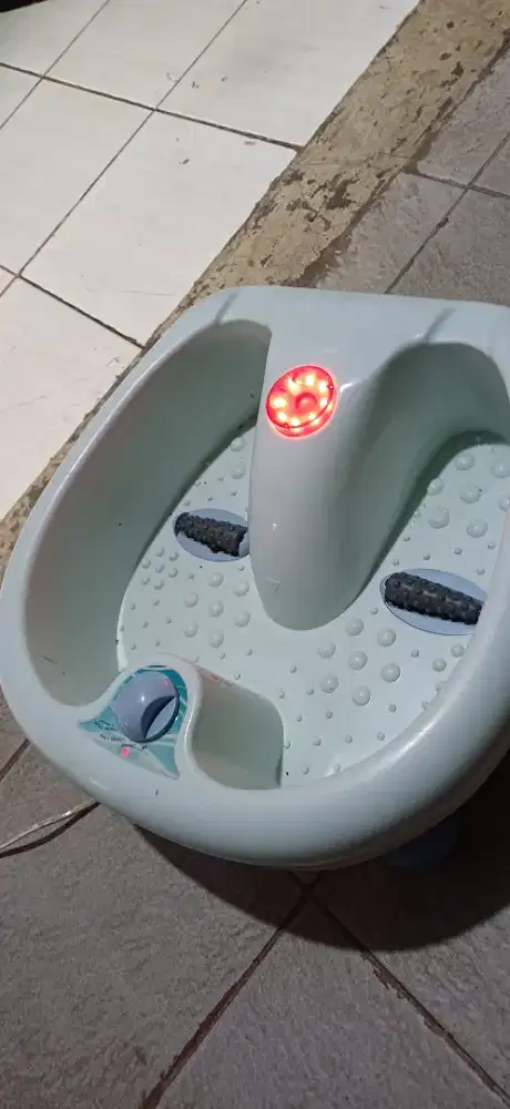 Alat pijat kaki listrik foot terapi massage spa air panas