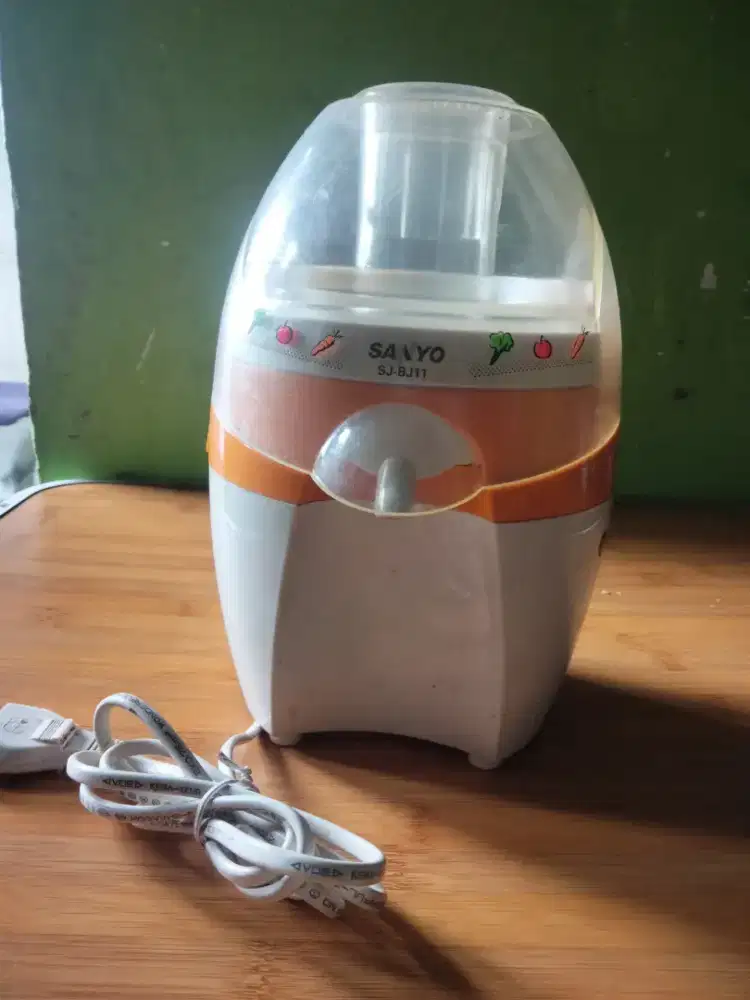 Juicer merk sanyo