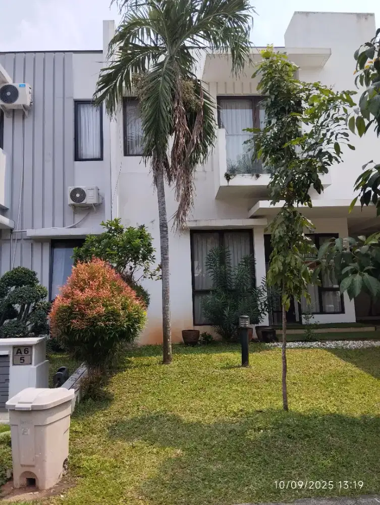 Rumah di jual di BSD, Foresta, 2 lantai, lokasi strategis