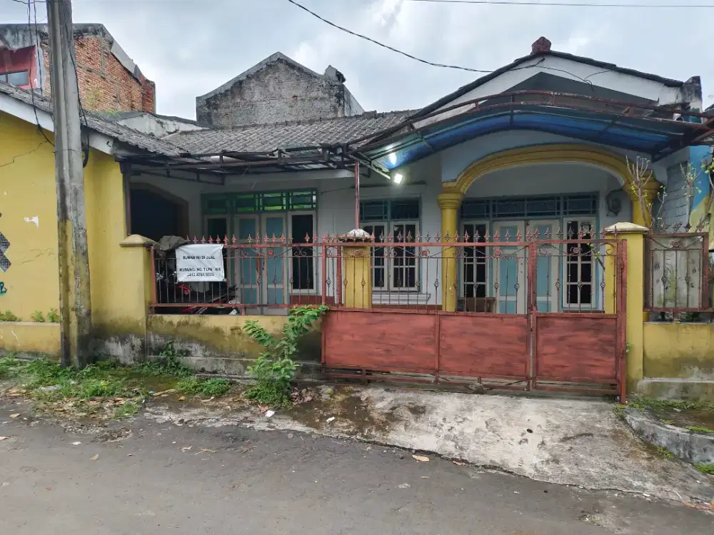 Dijual cepat rumah di perum taman lestari