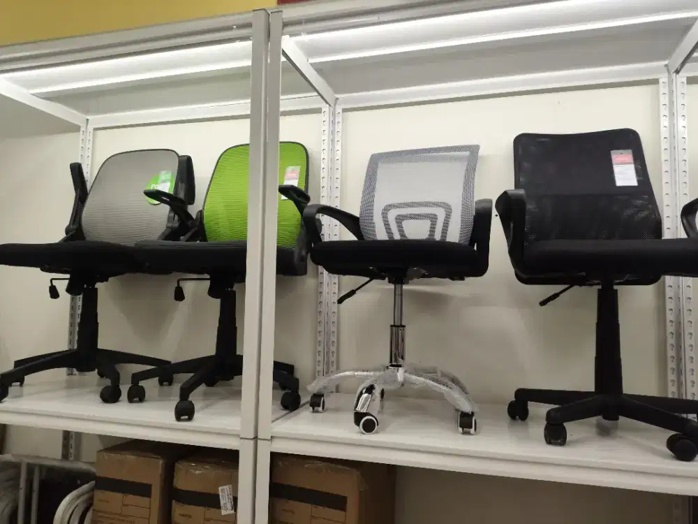 BELI BANYAK DAN SATUAN KURSI KERJA HYDORLICK