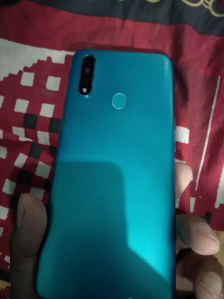 Hp Oppo a31 ram 6/128 minus tc retak secuil slbhnya lanjai