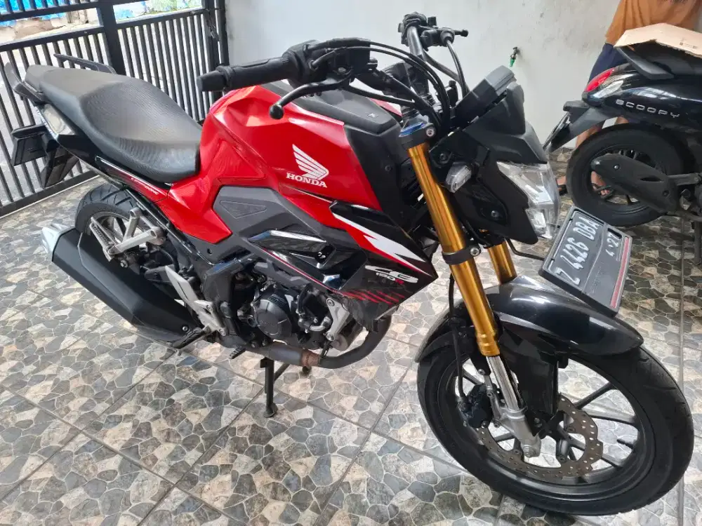 Km8rb pajak 4/2026, honda CB 150 R CW DD 2022 CB150R CB150 R CB 150R.