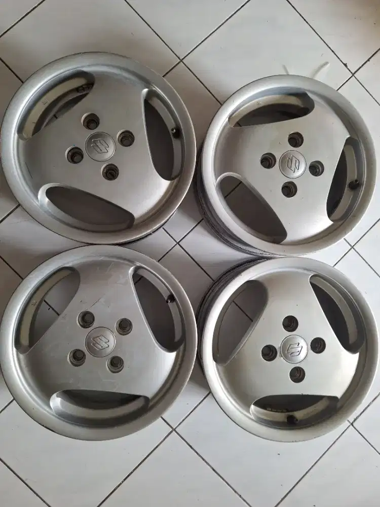 Velg ring 13 karimun kotak