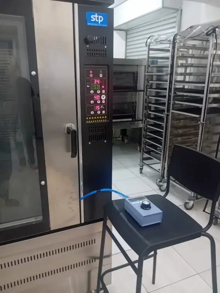 Helper produksi bakery