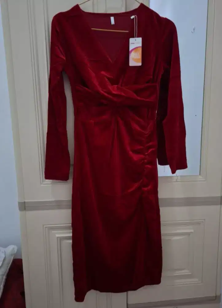 Dress import pressbody