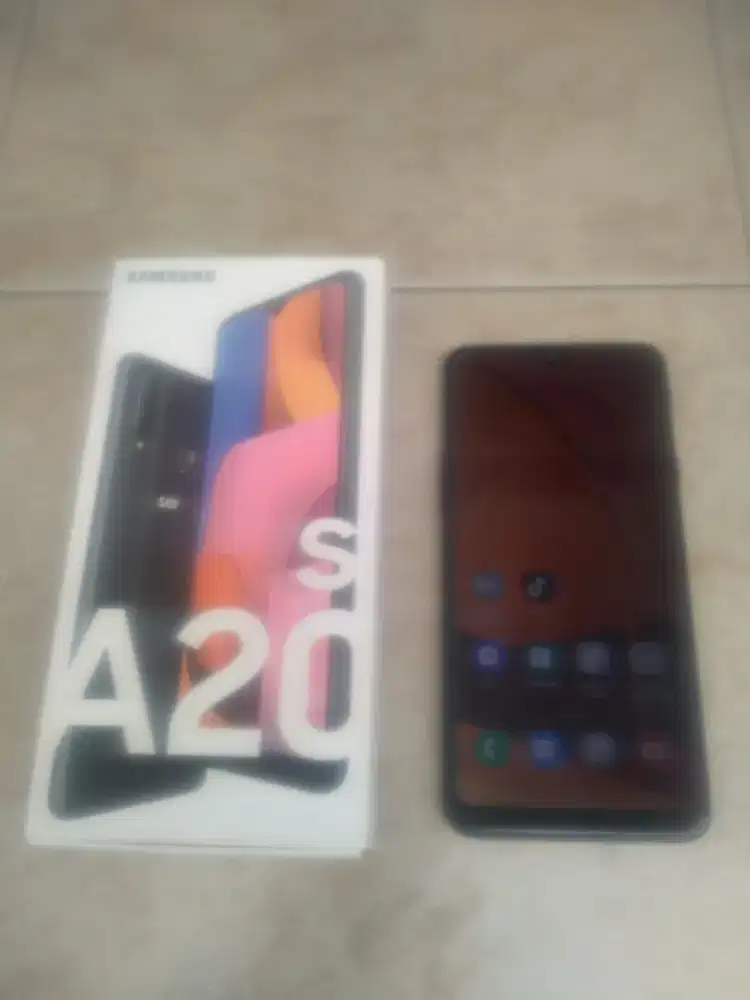 Handphone/Ponsel/Hp SAMSUNG A20S 3/32