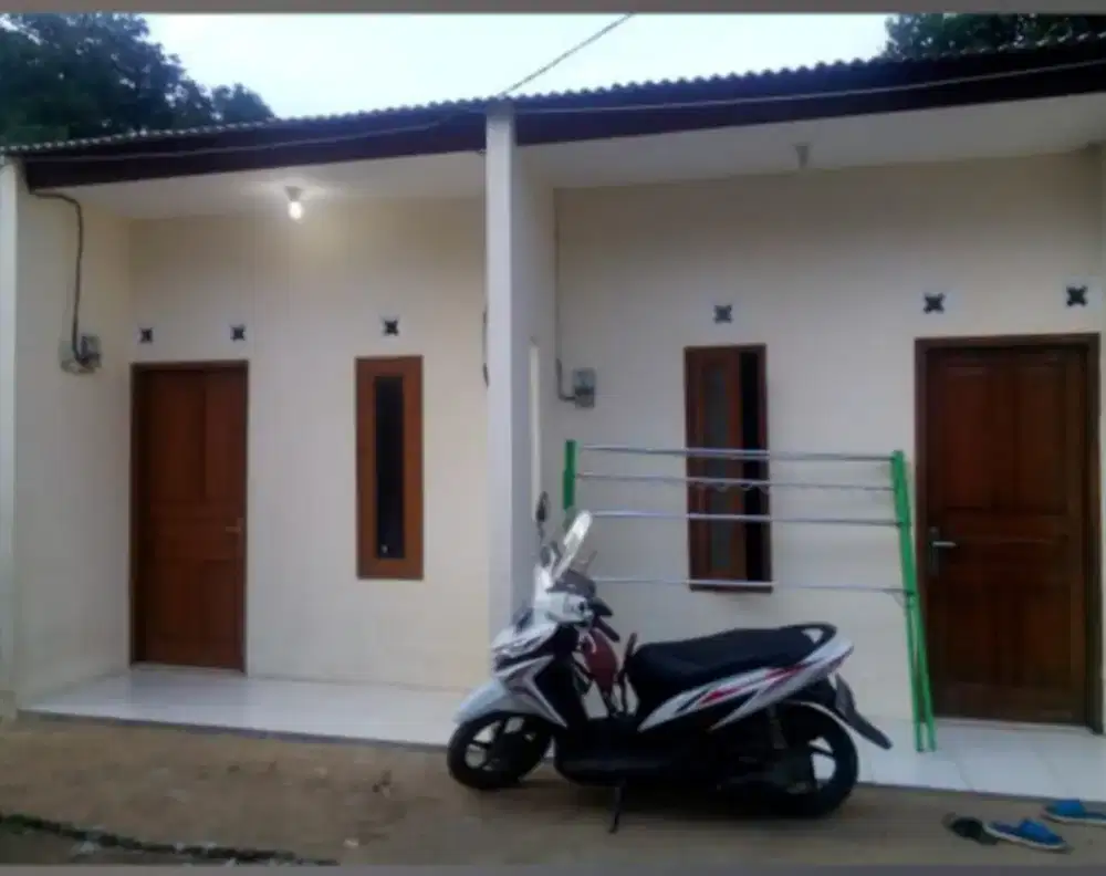 Dijual Cepat dan Murah 2 Pintu Kontrakan di Cinangka Depok