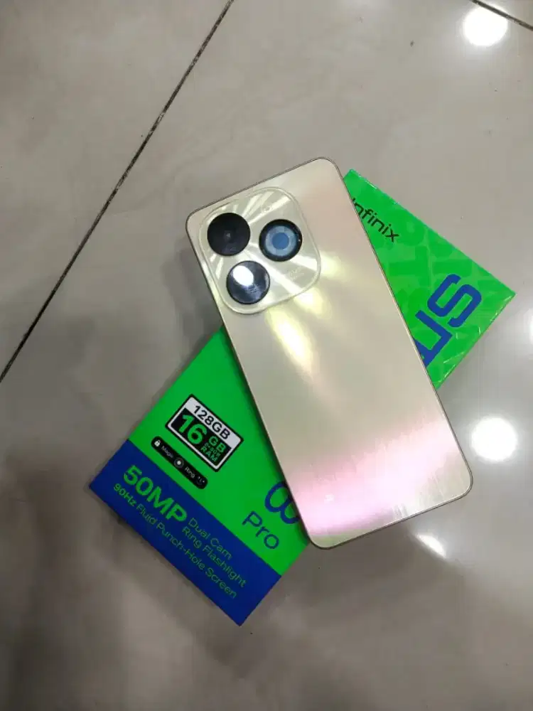 handphone infinix smart 8 pro