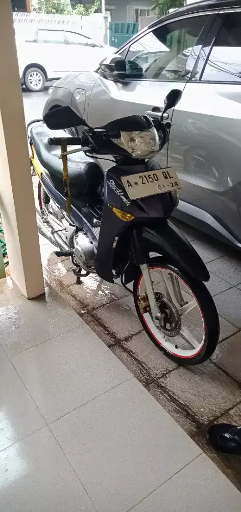 Di jual Supra x 125 th 2005