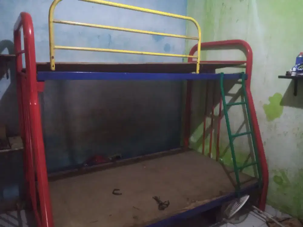 Ranjang susun 2tingkat
